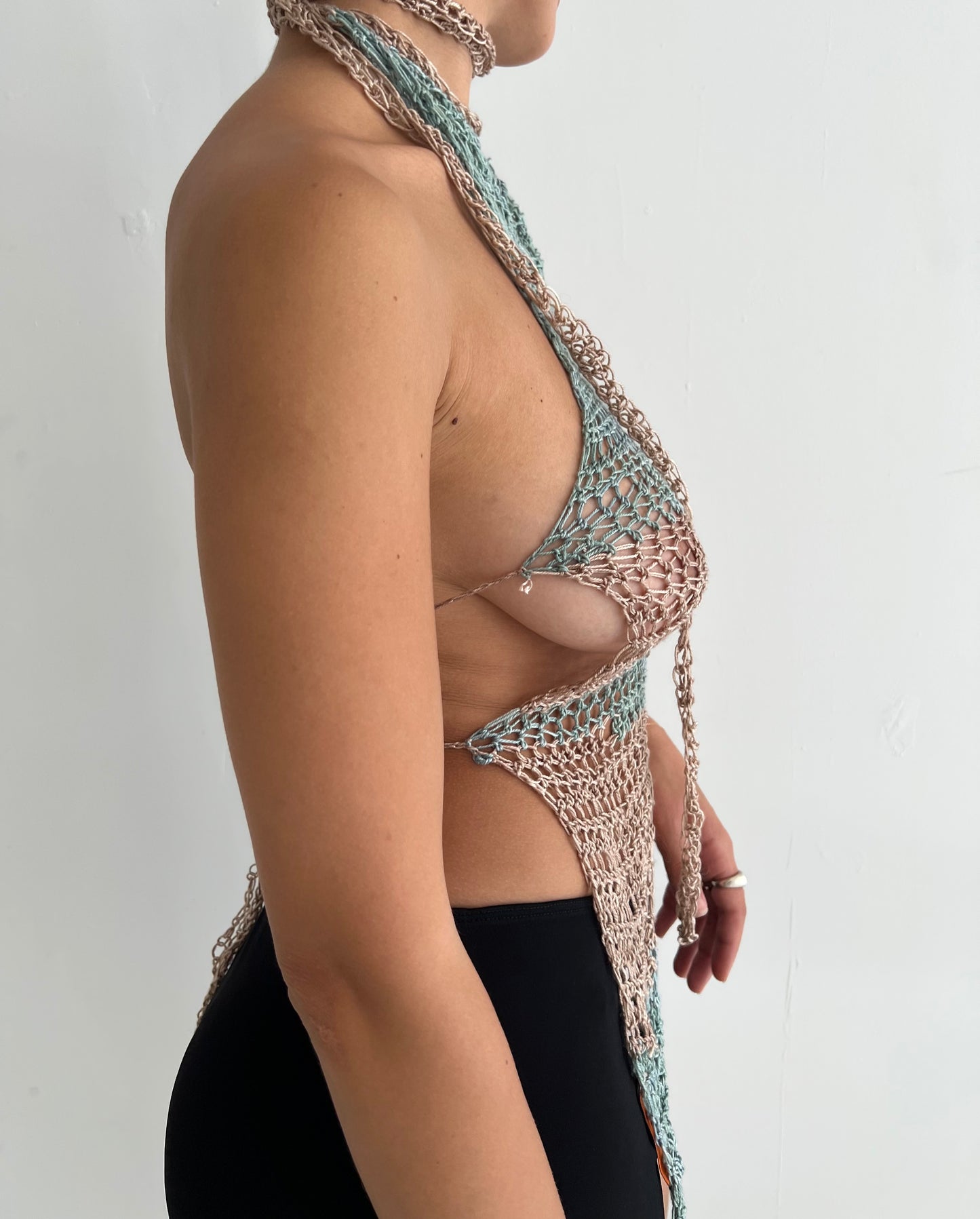 Amorphous Halter