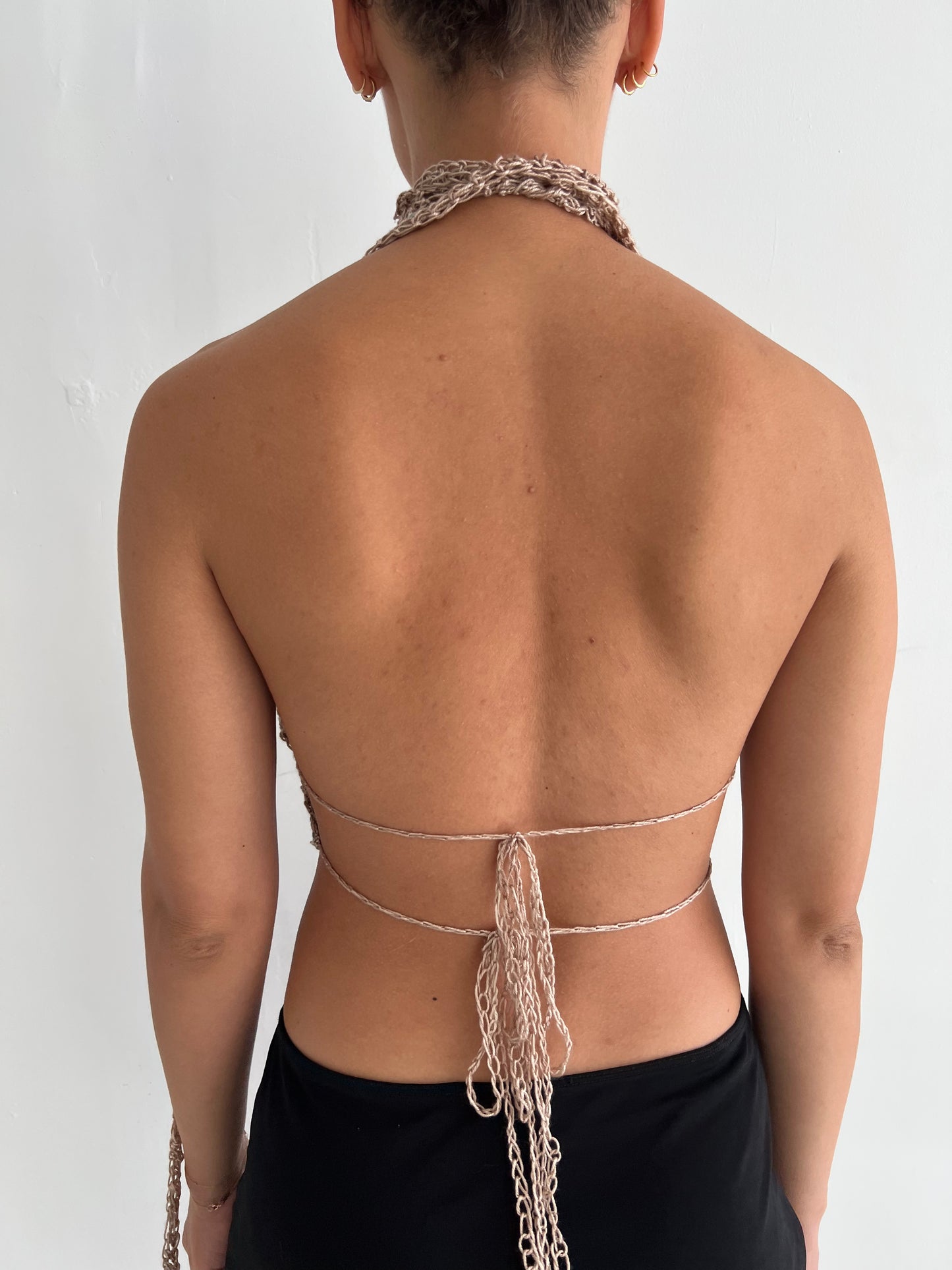 Amorphous Halter