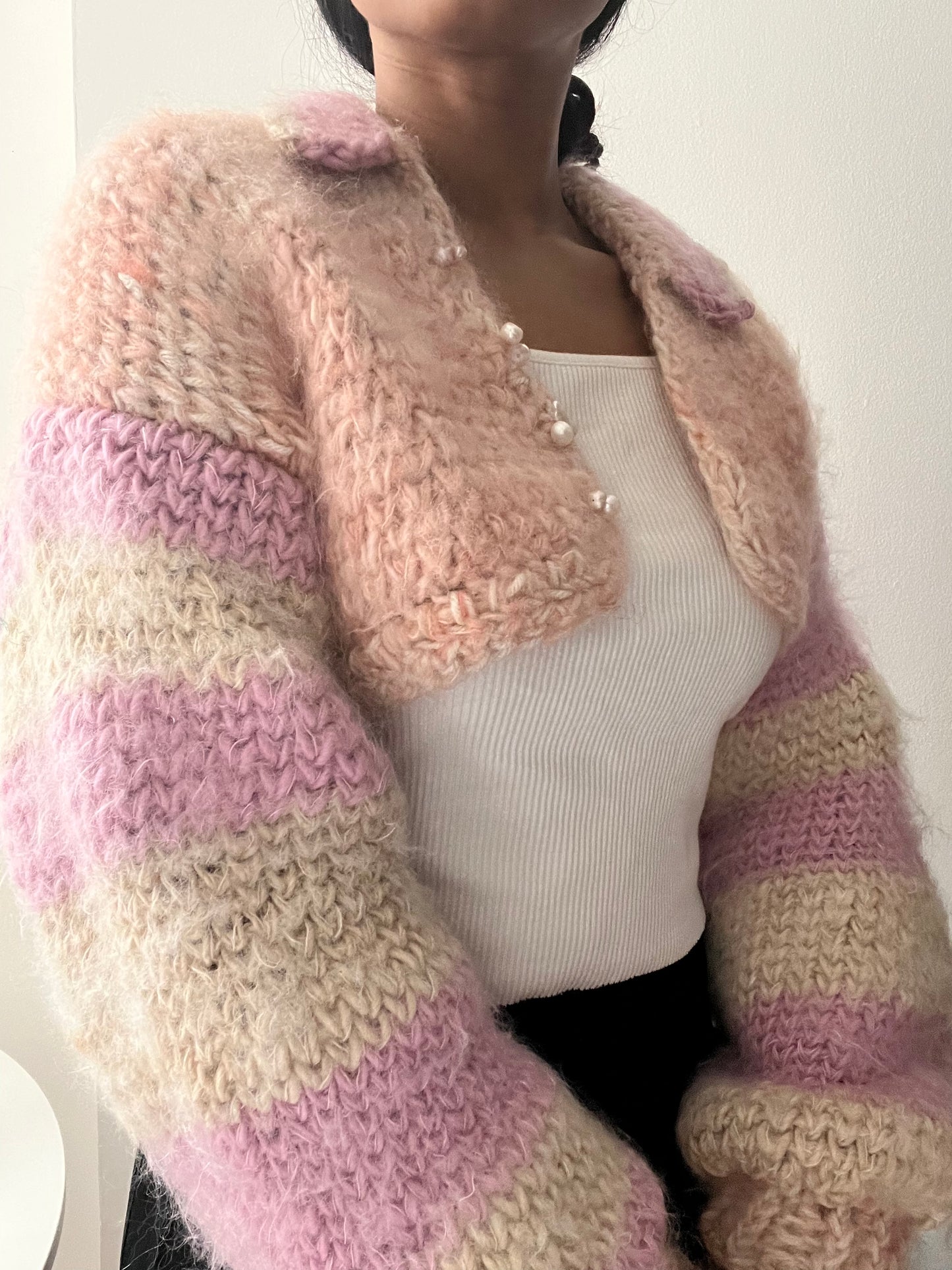 Pink and White: The Cropped Cardy